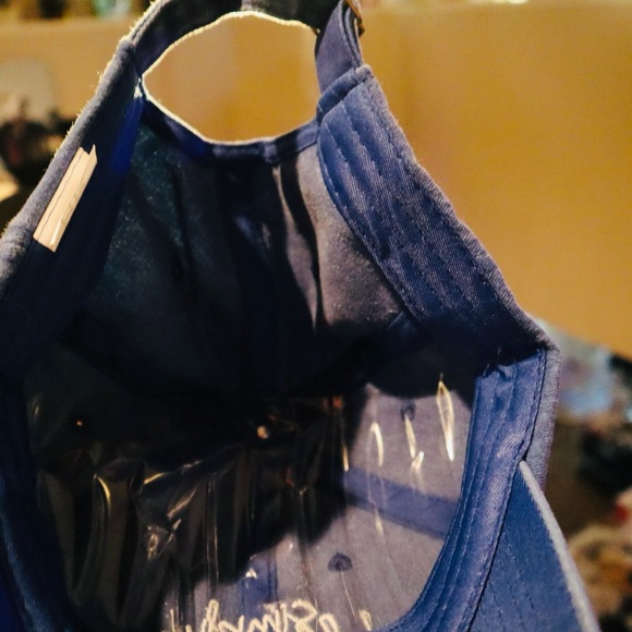 Vibrant Embroidered Baseball Cap NWOT - Picture 4 of 7